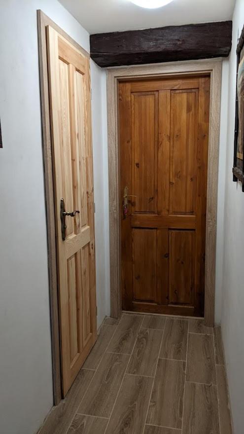 Chalupa U Rybnika Strehom Dolni Bousov Exterior photo