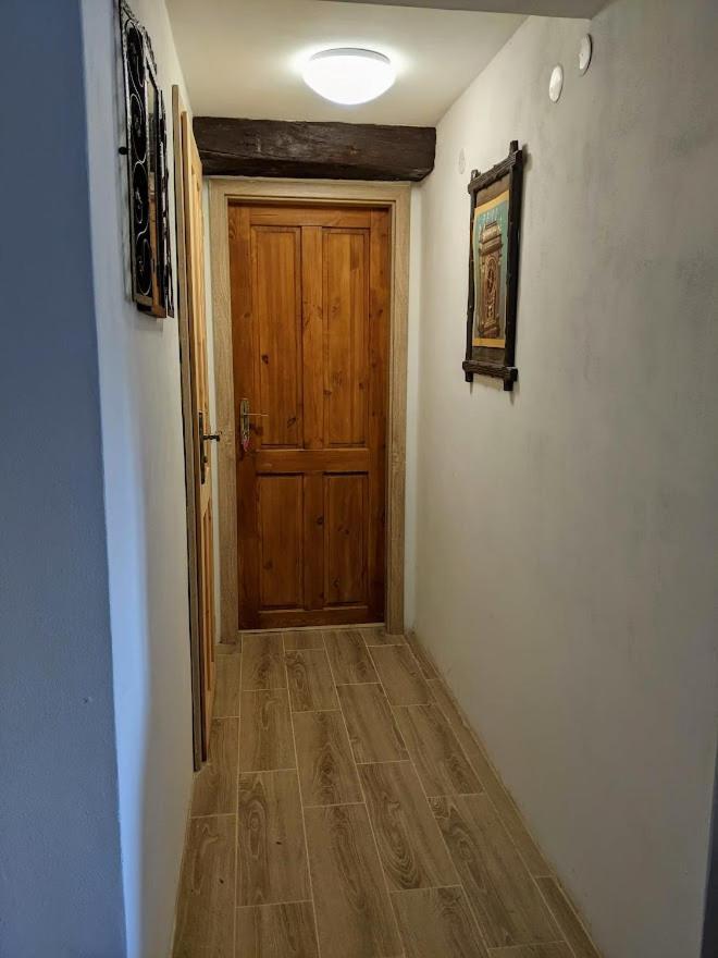 Chalupa U Rybnika Strehom Dolni Bousov Exterior photo